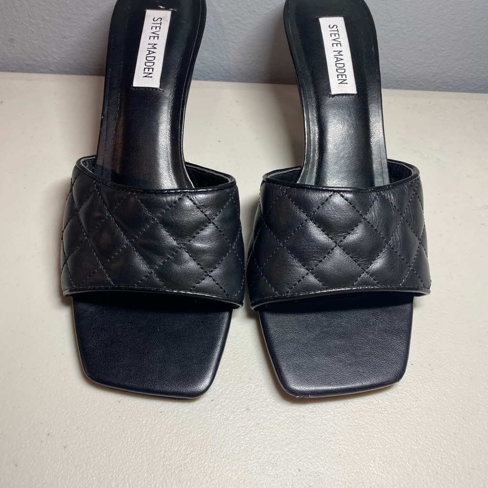 Steve Madden slip on heels